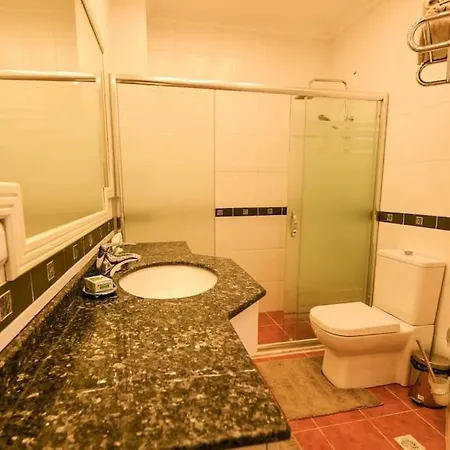 Eski Kiyi Kentin Kalbindeki Ev Kaş